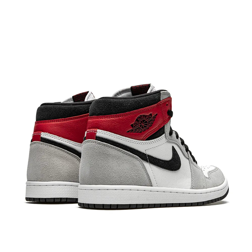 Air Jordan 1 Retro High OG 'Smoke Grey'