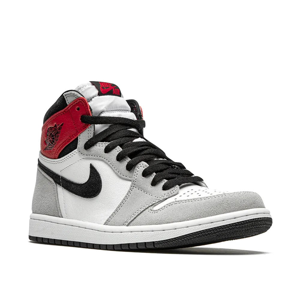 Air Jordan 1 Retro High OG 'Smoke Grey'