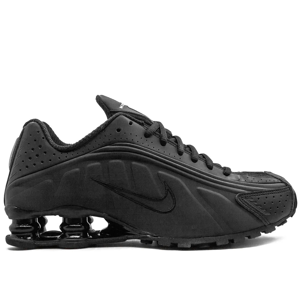 Nike Shox R4 'Triple Black'